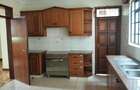4 Bed Townhouse with En Suite in Lavington - 11