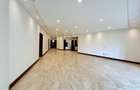4 Bed Apartment with En Suite at Parklands - 7