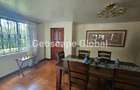 5 Bed House with En Suite in Spring Valley - 3