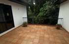 4 Bed Townhouse with En Suite at Riverside Drive - 10