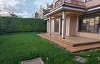 4 Bed Villa with En Suite in Runda - 12