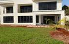 5 Bed Townhouse with En Suite in Kyuna - 20