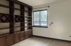 7 Bed House with En Suite in Runda - 7