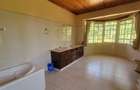 4 Bed House with En Suite in Runda - 10