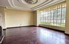 5 Bed Townhouse with En Suite in Lavington - 17