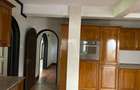 4 Bed House with En Suite in Riverside - 17