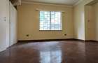 4 Bed House with En Suite in Rosslyn - 17