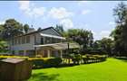 5 Bed House with En Suite in Nyari - 1