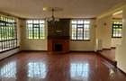 5 Bed House with En Suite in Runda - 16
