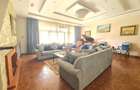5 Bed House with En Suite at Loresho - 5