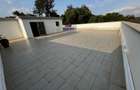 5 Bed Townhouse with En Suite in Westlands Area - 14