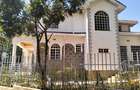 4 Bed Townhouse with En Suite in Lavington - 9