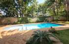 3 Bed Apartment with En Suite in Lavington - 5