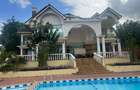 6 Bed House with En Suite in Runda - 16