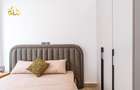 Furnished 2 Bed Apartment with En Suite in Riverside - 11