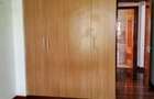 5 Bed Townhouse with En Suite in Lavington - 6