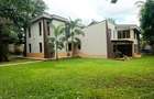 6 Bed House with En Suite in Kyuna - 17