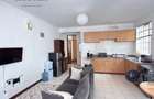 Serviced 1 Bed Apartment with En Suite at Rosslyn - 5