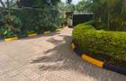 4 Bed House with En Suite in Gigiri - 11