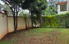 5 Bed Townhouse with En Suite at Lavington - 15