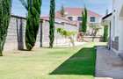 4 Bed Villa with En Suite at Green Park - 3