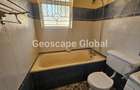 5 Bed House with En Suite in Spring Valley - 6