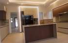 5 Bed Villa with En Suite in Lavington - 6