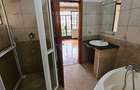 3 Bed Apartment with En Suite at Lavington - 17