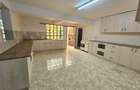 5 Bed House with En Suite in Nyari - 15