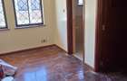 5 Bed Townhouse with En Suite at Lavington Off Convent - 15