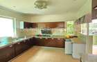 4 Bed Townhouse with En Suite at Riverside Drive. - 9