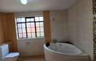 5 Bed Townhouse with En Suite at Lavington Green - 19