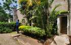 3 Bed Apartment with En Suite in Parklands - 11