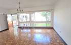 4 Bed Townhouse with En Suite at Brookside Drive - 14