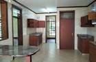 4 Bed Townhouse with En Suite in Muthaiga - 6