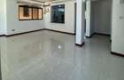 5 Bed House with En Suite in Lavington - 3