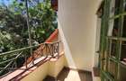 4 Bed Townhouse with En Suite in Lavington - 17