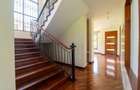 4 Bed Townhouse with En Suite in Ridgeways - 5