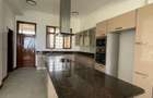 Serviced 4 Bed Apartment with En Suite in Nyali Area - 16