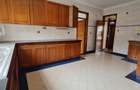 3 Bed Apartment with En Suite at Riverside Drive - 6