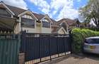 5 Bed Townhouse with En Suite at Lavington Road Green - 2