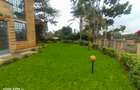 5 Bed Townhouse with En Suite at Convent Drive - 2