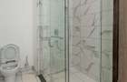 2 Bed Apartment with En Suite in Rosslyn - 15