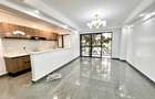 2 Bed Apartment with En Suite at Riverside Drive - 6