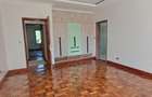 8 Bed Townhouse with En Suite at Karen - 5