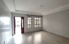 4 Bed House with En Suite in Kamakis - 2