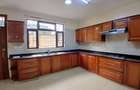 5 Bed Townhouse with En Suite at Lavington Green - 18