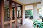 3 Bed Apartment with En Suite in Riverside - 16