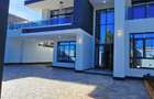5 Bed Townhouse with En Suite at Mugutha - 3