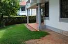 4 Bed Townhouse with En Suite at Lavington - 3